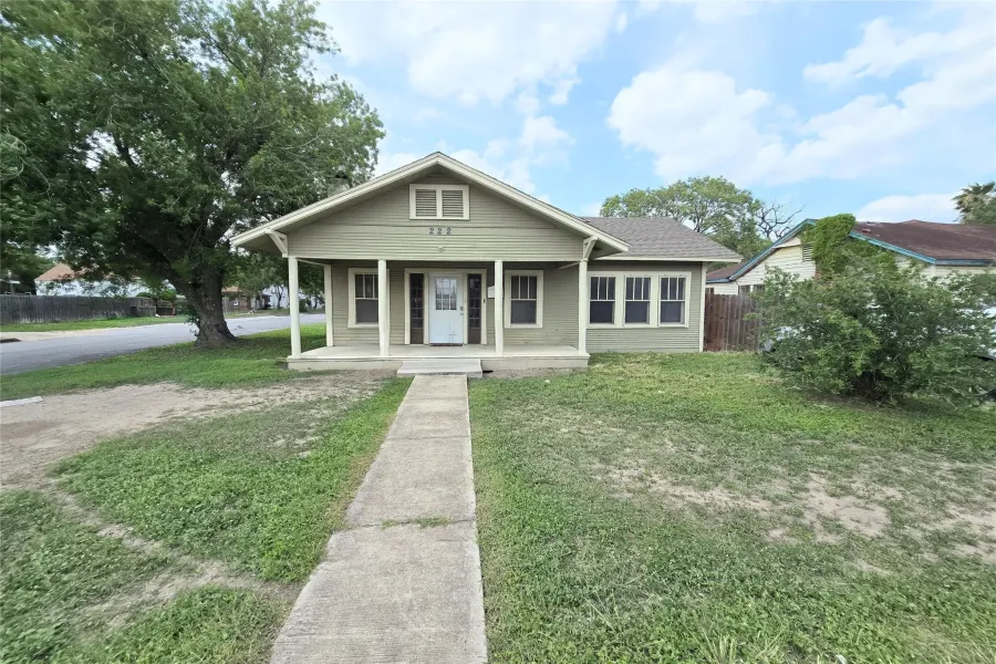 Homes for sale in Cameron (TX) - Texas USA | house for sale Cameron (TX) - Texas USA | Cameron (TX) - Texas USA Real estate services | New listings for sale Cameron (TX) - Texas USA | Land for sale in Cameron (TX) - Texas USA | Real Estate Agent in Cameron (TX) - Texas USA | Realtor in Cameron (TX) - Texas USA | Real estate agent in Cameron (TX) | What is My Home Value Cameron (TX) - Texas USA | Texas Real Estate Brokerage Independent Realty, Homes and Land in Texas by Luminita Cordes Realtor