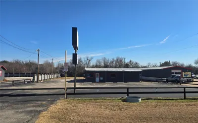 Business For Rent in Johnson County , 2817 Wilshire Boulevard, Burleson, Texas 76028, 0, 0, Garage spaces, 0 Sqft, built in 1977, Price $3,000, mls#21281442, Real Estate Agent in Burleson, Homes For Rent in Johnson county, Homes For Rent in Burleson, Realtor in Burleson Texas, Real Estate Brokerage Independent Realty Texas, Luminita Cordes Realtor