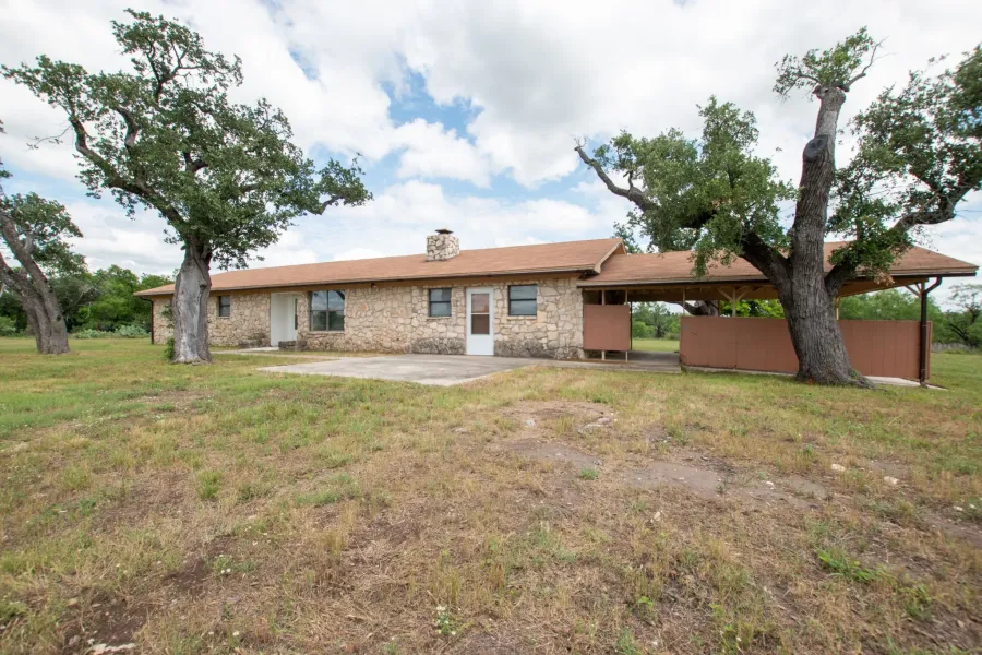 Ranch For Sale in Lampasas County , 11126 Fm 581 E, Lometa, Texas 76853, 0, 0, Garage spaces, 0 Sqft, built in 1978, Price $1,998,000, mls#21283068, Real Estate Agent in Lometa, Homes For Sale in Lampasas county, Homes For Sale in Lometa, Realtor in Lometa Texas, Real Estate Brokerage Independent Realty Texas, Luminita Cordes Realtor